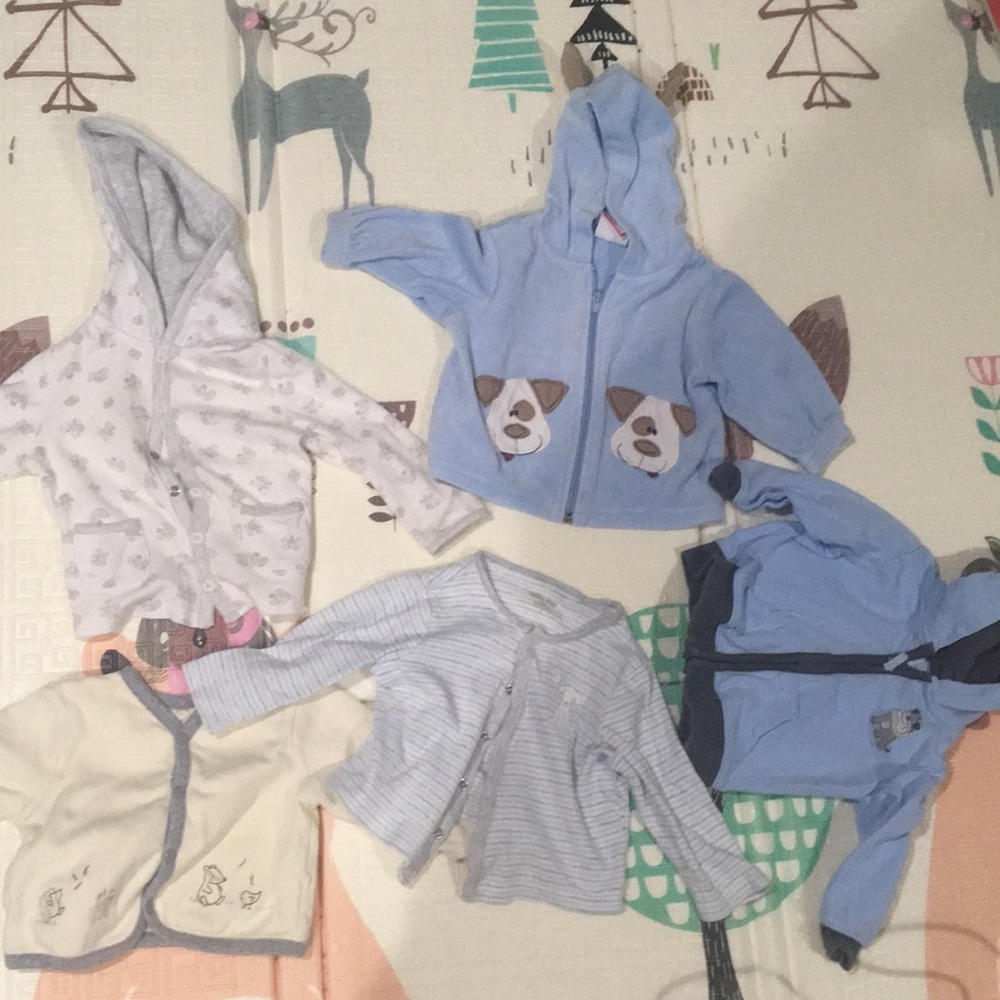 Bundle of boy clothes 6-9mo